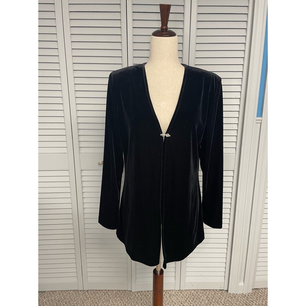 Patra stretch velvet black cardigan rhinestone closure shoulder pads vintage Lar